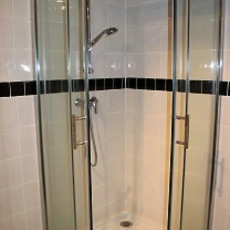 Très Lumineux Hébergement de vacances Vernines